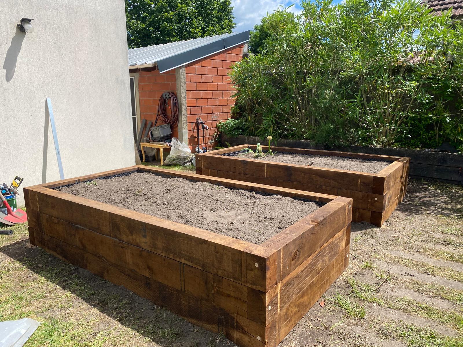 création de bacs potager surélevés